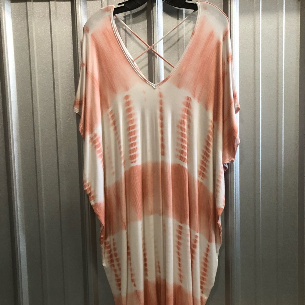 Tie dye plus tunic with criss cross back